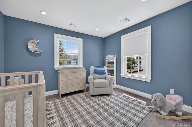 136 Broad Street, Williston Park, NY 11596
