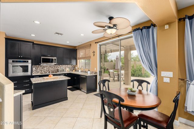 7960 W DONALD Drive, Peoria, AZ 85383