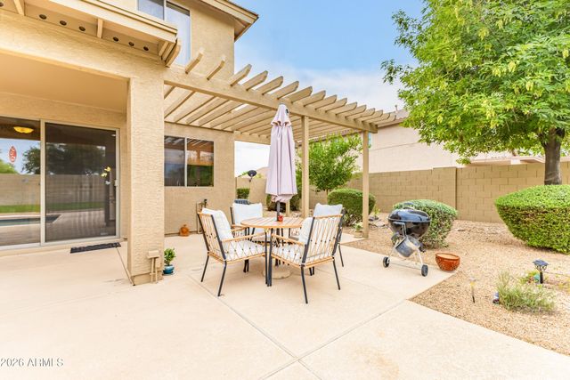 7960 W DONALD Drive, Peoria, AZ 85383