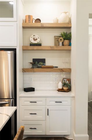 12432 Maplewood Drive, Lindale, TX 75771