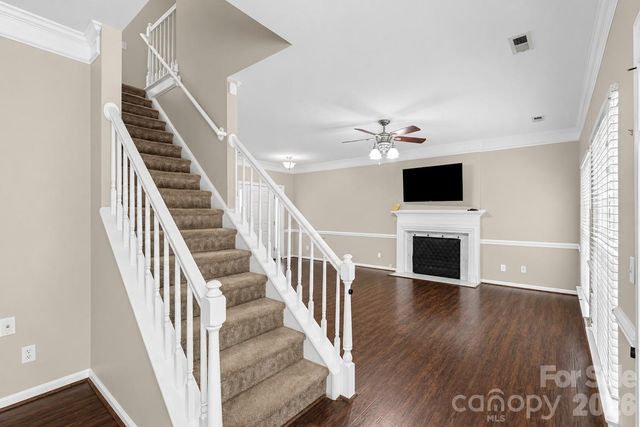 11327 Ridge Oak Drive, Charlotte, NC 28273