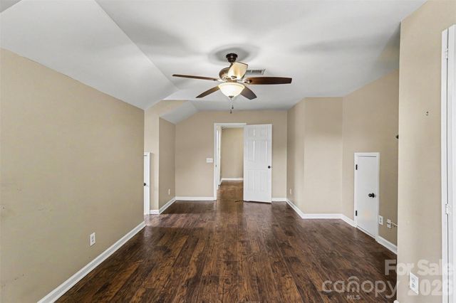 11327 Ridge Oak Drive, Charlotte, NC 28273