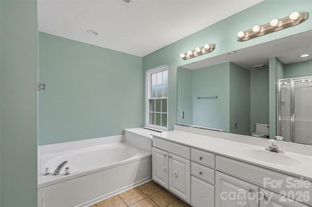 11327 Ridge Oak Drive, Charlotte, NC 28273