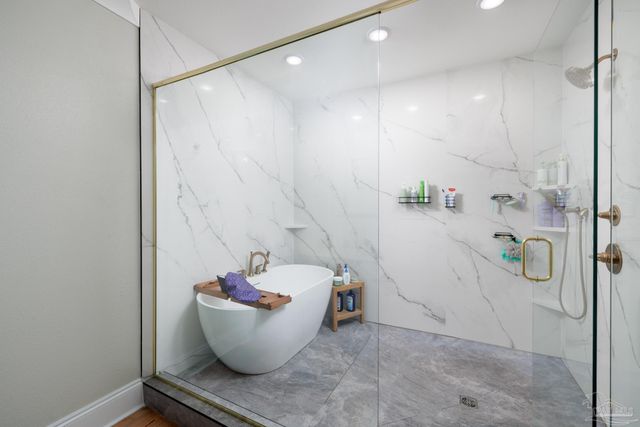 1834 E Hernandez St, Pensacola, FL 32503