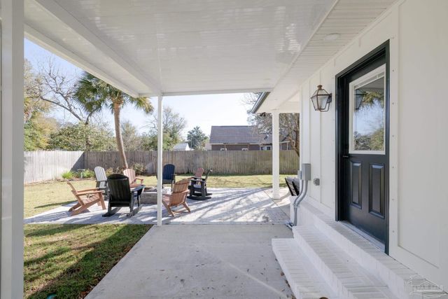 1834 E Hernandez St, Pensacola, FL 32503