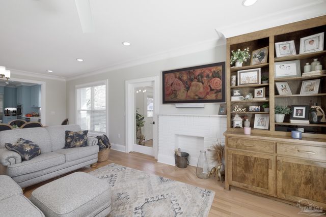 1834 E Hernandez St, Pensacola, FL 32503