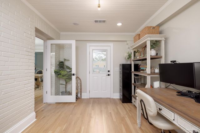 1834 E Hernandez St, Pensacola, FL 32503