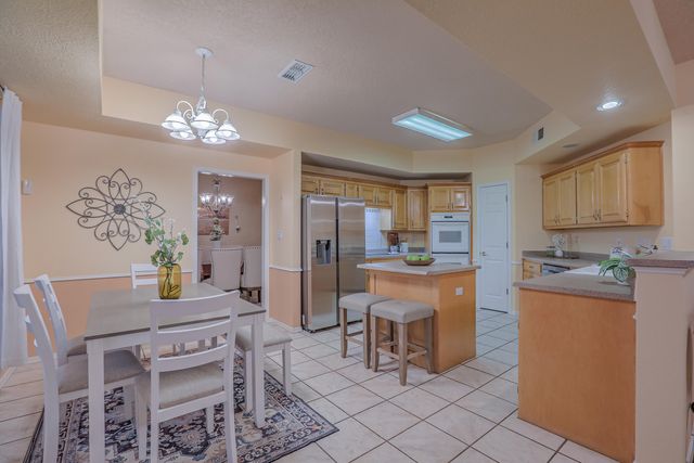 8305 Calle Soquelle NE, Albuquerque, NM 87113