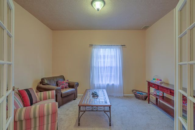 8305 Calle Soquelle NE, Albuquerque, NM 87113