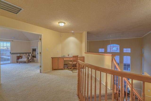 8305 Calle Soquelle NE, Albuquerque, NM 87113