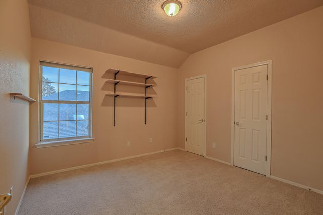 8305 Calle Soquelle NE, Albuquerque, NM 87113