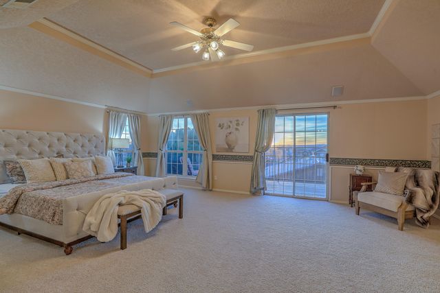 8305 Calle Soquelle NE, Albuquerque, NM 87113