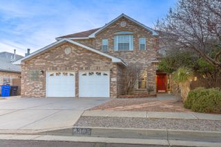 8305 Calle Soquelle NE, Albuquerque, NM 87113