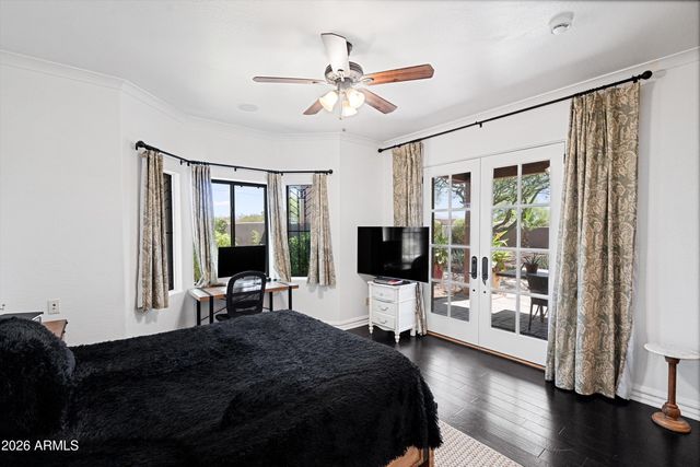 1823 W MADDOCK Road, Phoenix, AZ 85086