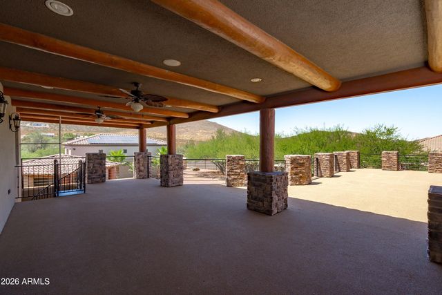 1823 W MADDOCK Road, Phoenix, AZ 85086