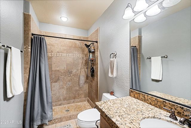 1823 W MADDOCK Road, Phoenix, AZ 85086