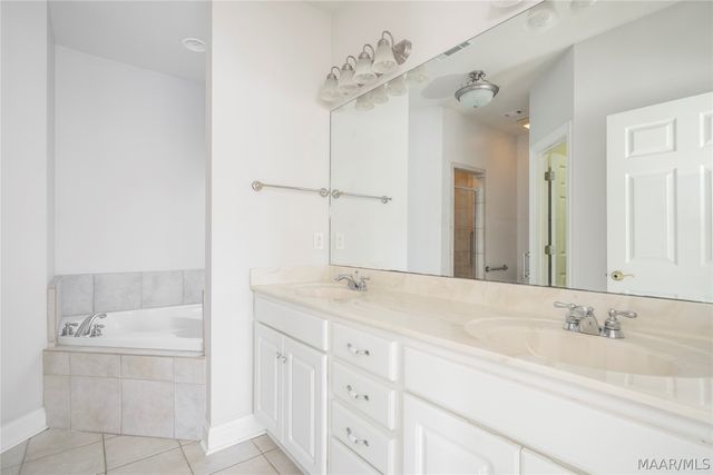 5540 Ash Grove Circle, Montgomery, AL 36116