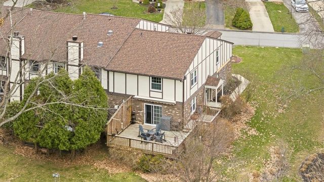 2356 Big Rock Rd, Hampton, PA 15101