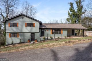 169 Esta Street, Cornelia, GA 30531