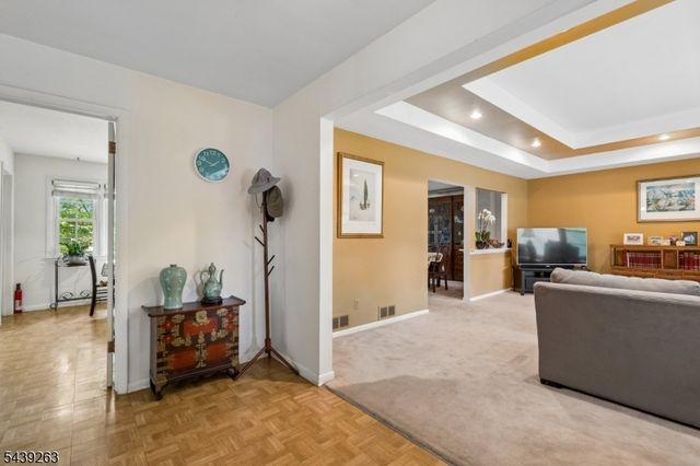 44 Korwel Cir, West Orange Twp., NJ 07052