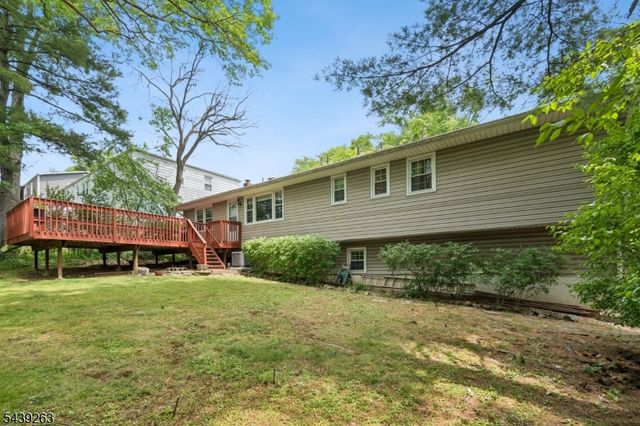 44 Korwel Cir, West Orange Twp., NJ 07052