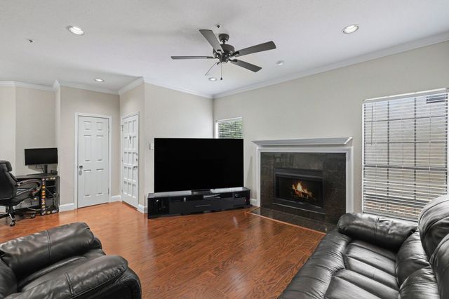 4102 Buena Vista Street 5, Dallas, TX 75204