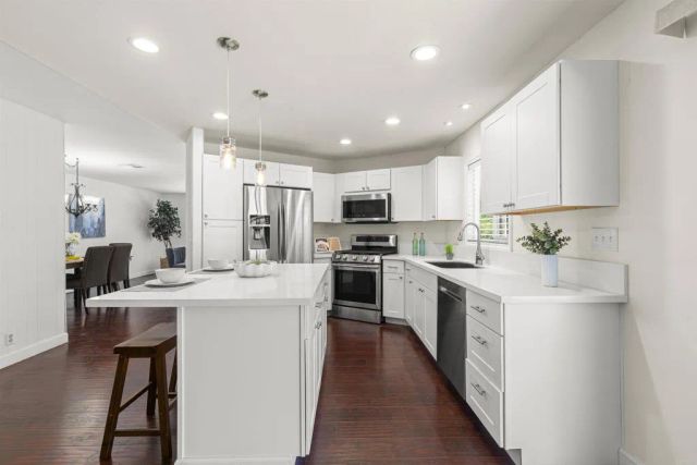 350 N El Camino Real 41, Encinitas, CA 92024