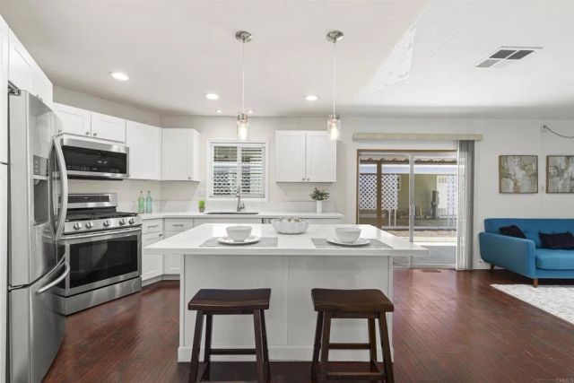 350 N El Camino Real 41, Encinitas, CA 92024