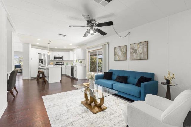 350 N El Camino Real 41, Encinitas, CA 92024