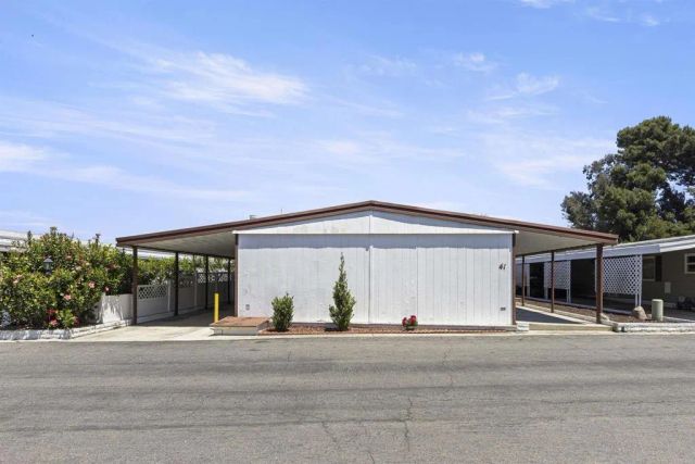 350 N El Camino Real 41, Encinitas, CA 92024