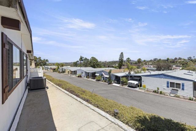 350 N El Camino Real 41, Encinitas, CA 92024