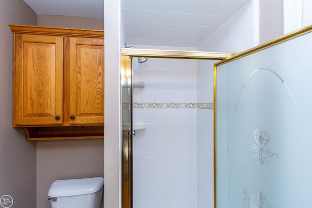 8428 Bellarine Drive, Shelby Twp, MI 48316
