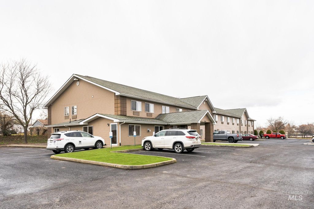 Address unavailable. photo 21