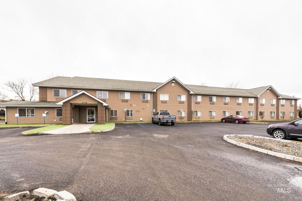 Address unavailable. photo 22