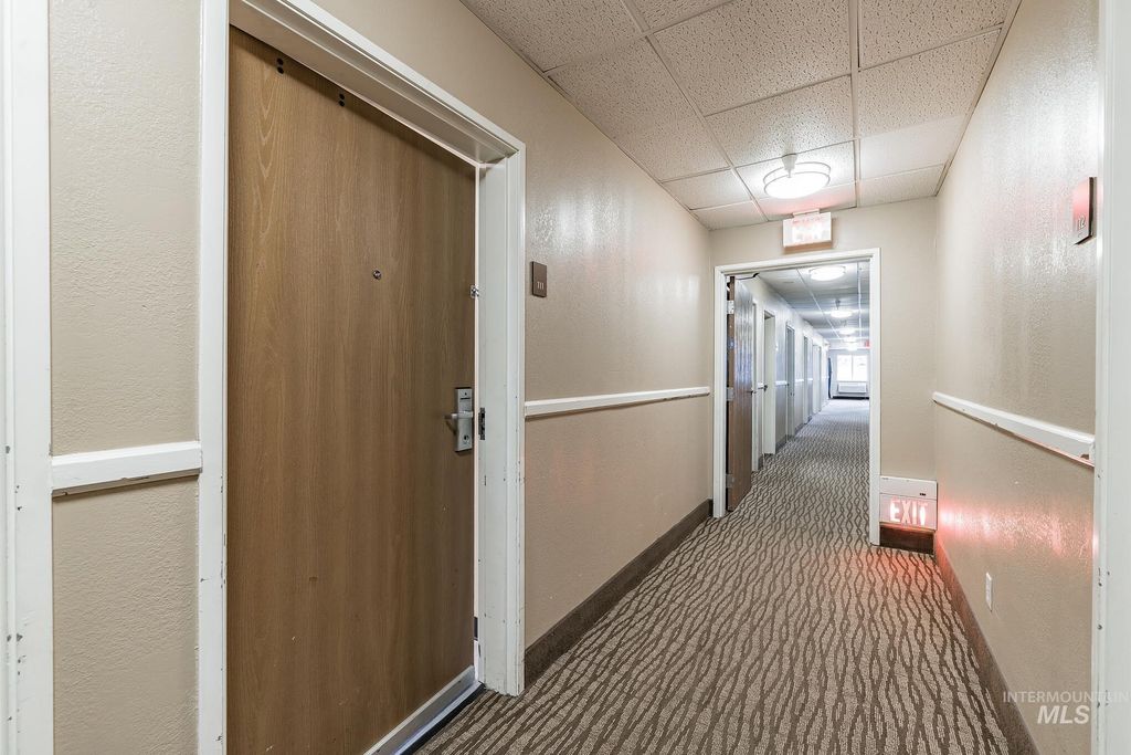 Address unavailable. photo 7