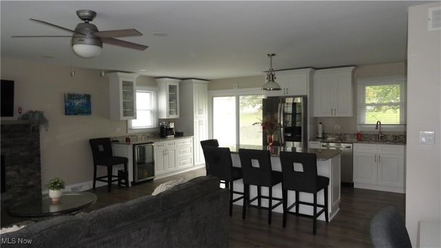 964 Johnsonville Road, Chester, WV 26034