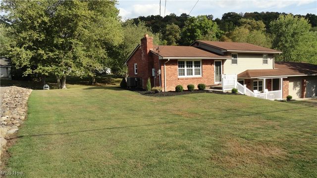 964 Johnsonville Road, Chester, WV 26034