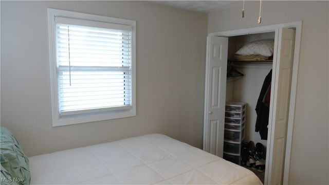 964 Johnsonville Road, Chester, WV 26034