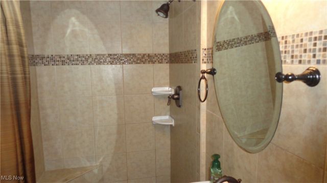 964 Johnsonville Road, Chester, WV 26034