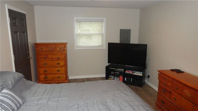 964 Johnsonville Road, Chester, WV 26034