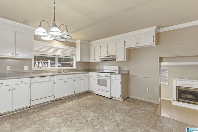 441 4TH WAY, Pleasant Grove, AL 35127