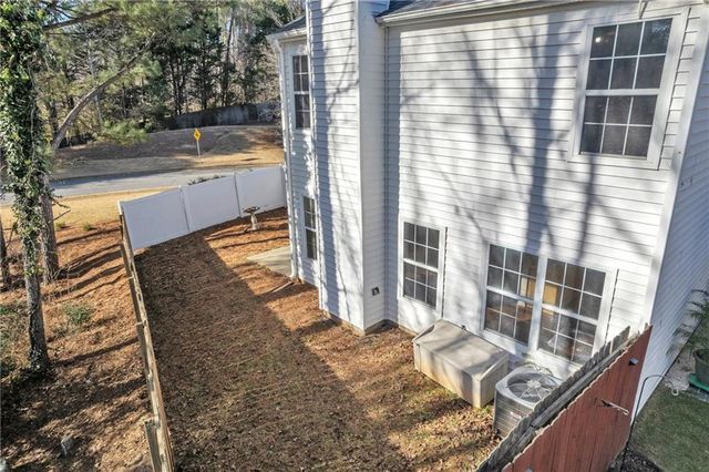 1050 Daventry Crossing, Woodstock, GA 30188