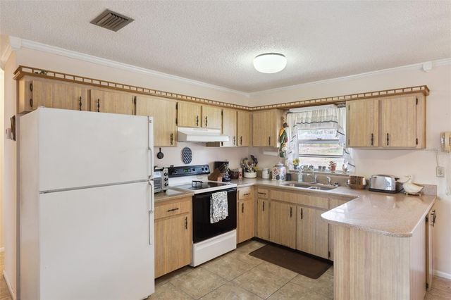 17530 COUNTY ROAD 455, Montverde, FL 34756