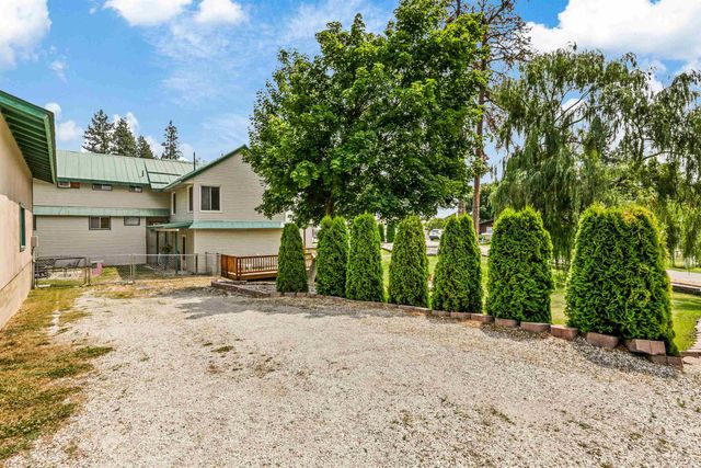 40540 Lakeside Rd, Loon Lake, WA 99148