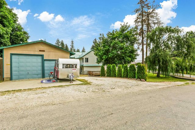40540 Lakeside Rd, Loon Lake, WA 99148