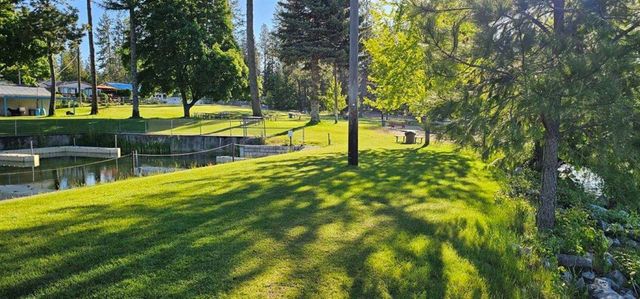 40540 Lakeside Rd, Loon Lake, WA 99148