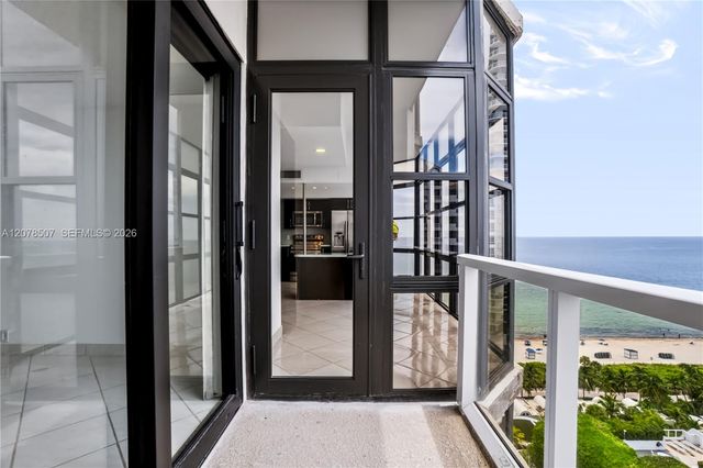 6423 Collins Avenue 1702, Miami Beach, FL 33141