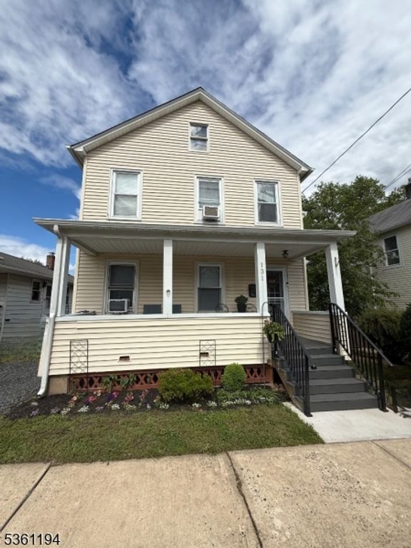 131 S 7th Ave, Manville Boro, NJ 08835