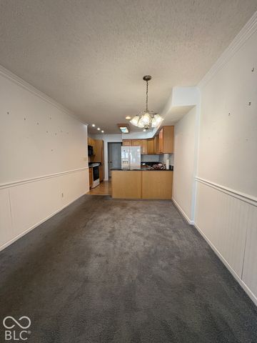 6214 Rolling Meadow Lane, Indianapolis, IN 46237