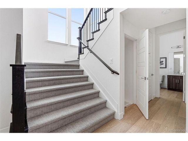 6075 Beeler St, Denver, CO 80238